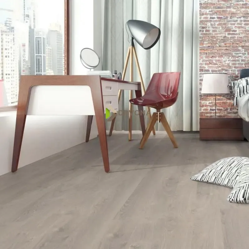 LAMINAT 8mm/Kl.32 LUNA V FUGA 3034x HRAST FERRARA p=2,397 m2