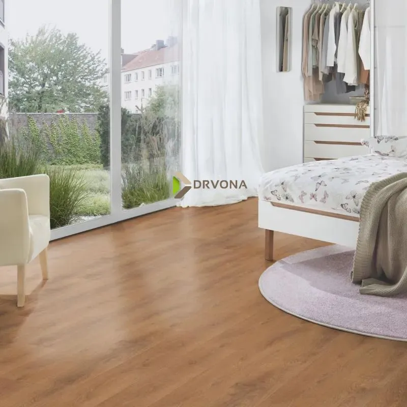 LAMINAT 14mm/Kl.33 TITAN V FUGA 8573 HRAST HERLECH p=1,41 m2
