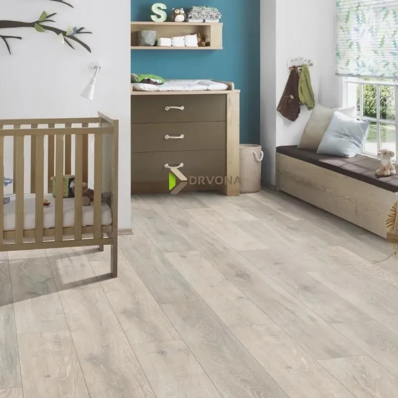 LAMINAT 12mm/Kl.33 KRONOSTEP V FUGA 5543x HRAST COLORADO, RASPOLOŽIVO 13,32 m2