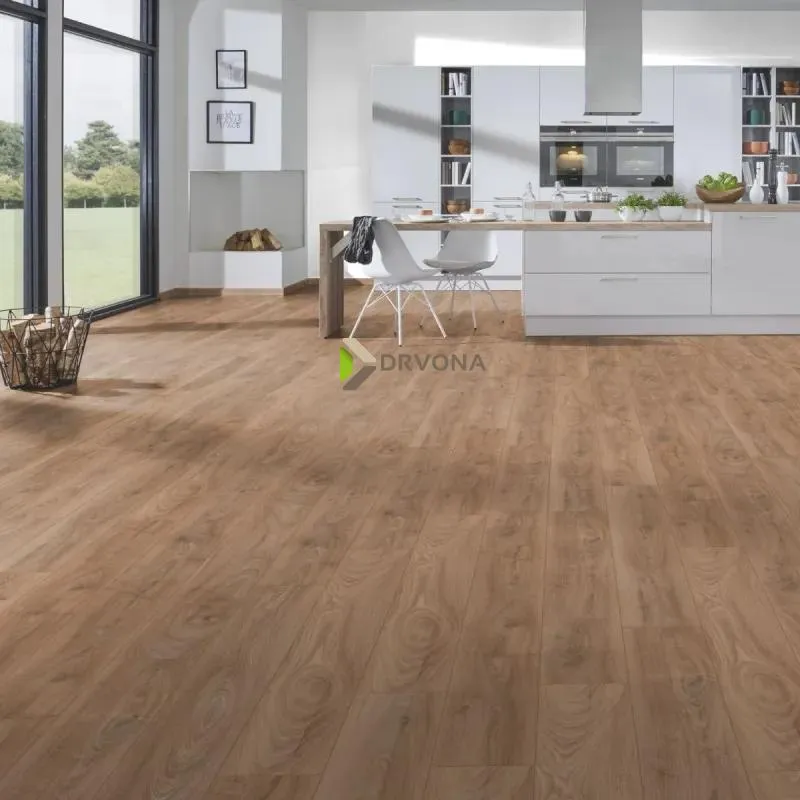 LAMINAT 10mm/Kl.32 VINTAGE CLASSIC V FUGA 5947x HRAST HISTORIC, RASPOLOŽIVO 8,65m2