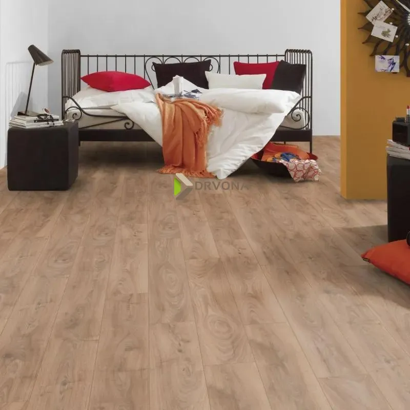 LAMINAT 10mm/Kl.32 VINTAGE CLASSIC V FUGA 5947x HRAST HISTORIC, RASPOLOŽIVO 8,65m2