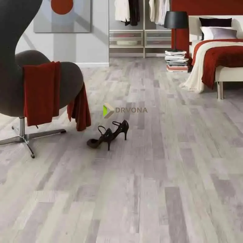 LAMINAT 8mm/Kl.32 CASTELO K039 SILVERSIDE DRIFTWOOD p=2,2204 m2
