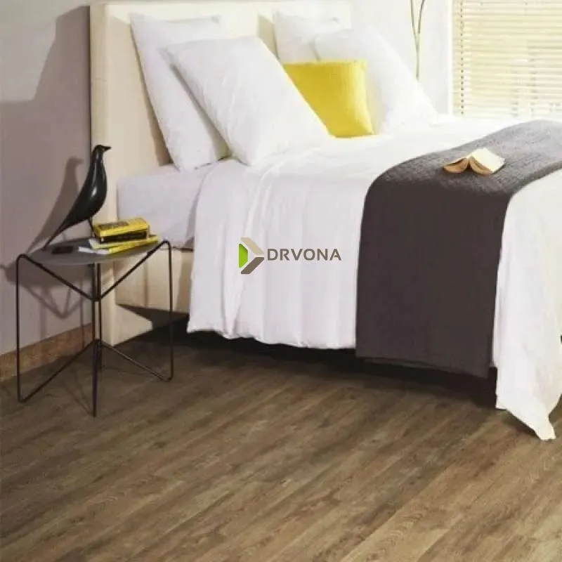 LAMINAT 12mm/Kl.33 FORTISSIMO 136x HRAST HIMALAYA p=1,4368 m2 