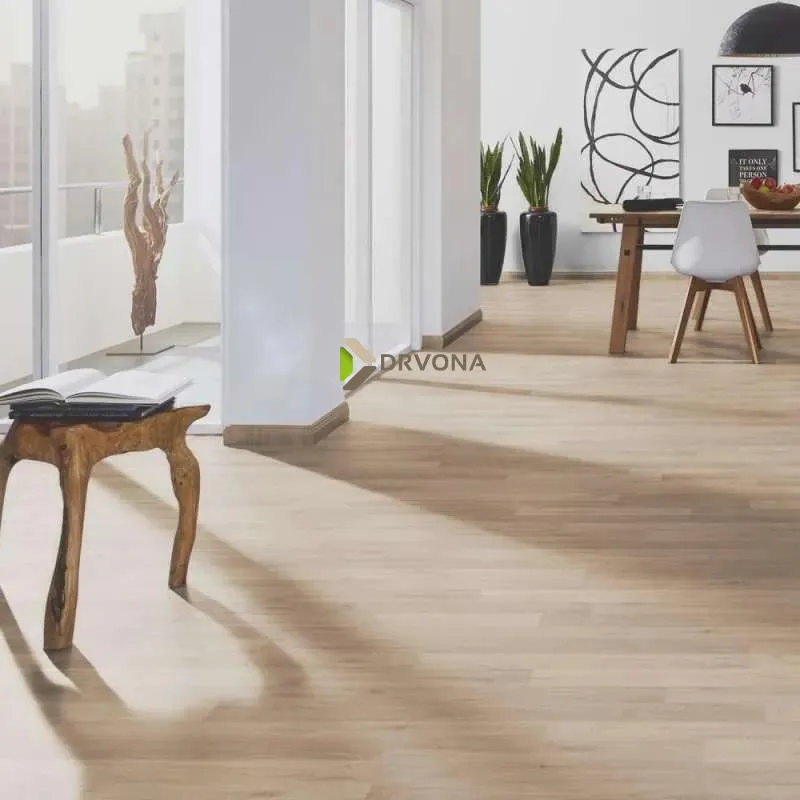LAMINAT 7mm/Kl.31 CLASSIC K071x HRAST STUDIO p=2,4672 m2