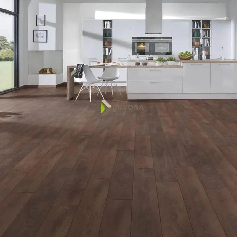 LAMINAT 8mm/Kl.32 SUPER NATURAL CLASSIC V FUGA 8633x HRAST SHIRE p=2,2204 m2