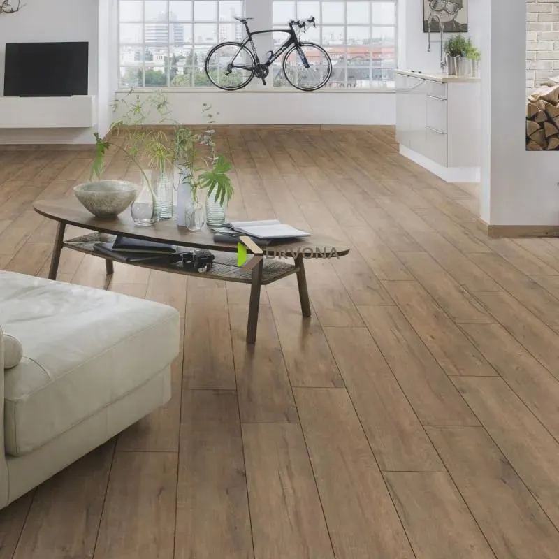 LAMINAT 8mm/Kl.32 SUPER NATURAL CLASSIC PURE + K635 HRAST APOLLO p=2,260 m2