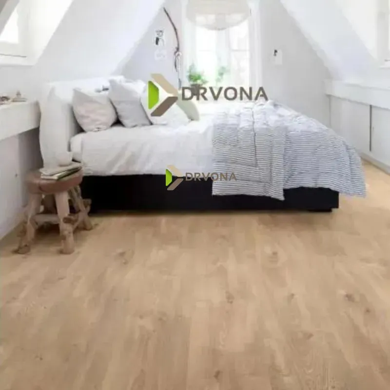 LAMINAT 10mm/Kl.33 TRADITION 653x HRAST GARDA p=1,69 m2