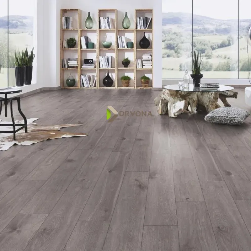 LAMINAT 8mm/Kl.33 ORGANIC Orca PURE + K395 HRAST TORNADO p=2,26 m2