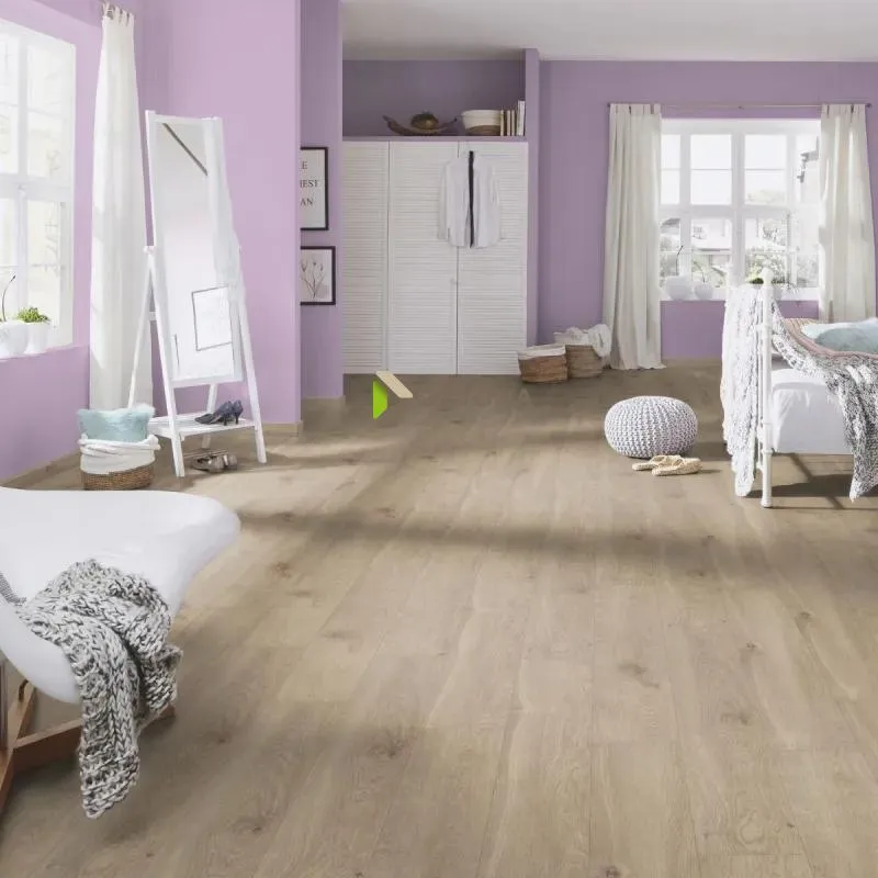 LAMINAT 10mm/Kl.33 KRONOSTEP PURE+ V FUGA K406 HRAST EURUS p=1,758 m2