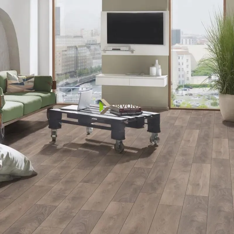 LAMINAT 8mm/Kl.32 SUPER NATURAL CLASSIC PURE+ 8631 HRAST CASTLE p=2,260 m2
