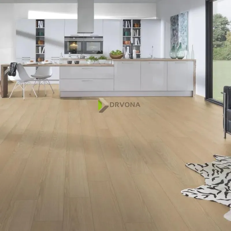 LAMINAT  8mm/Kl.32 SUPER NATURAL CLASSIC PURE+ K641 HRAST SHERIDAN p=2,260 m2 