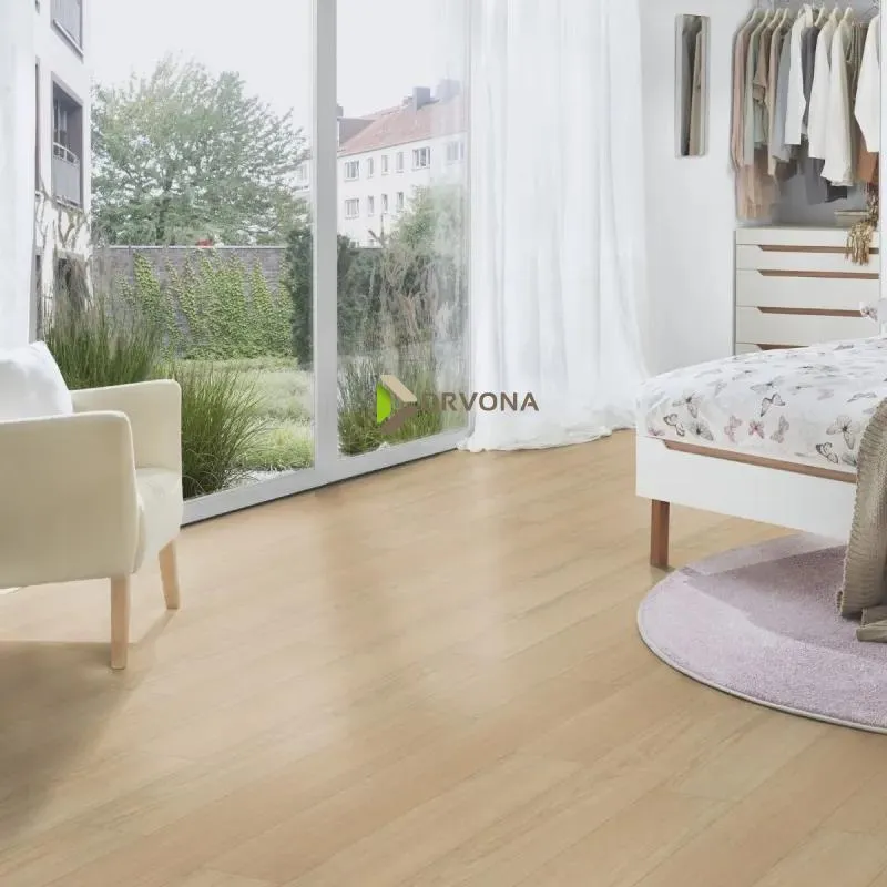 LAMINAT  8mm/Kl.32 SUPER NATURAL CLASSIC PURE+ K641 HRAST SHERIDAN p=2,260 m2 