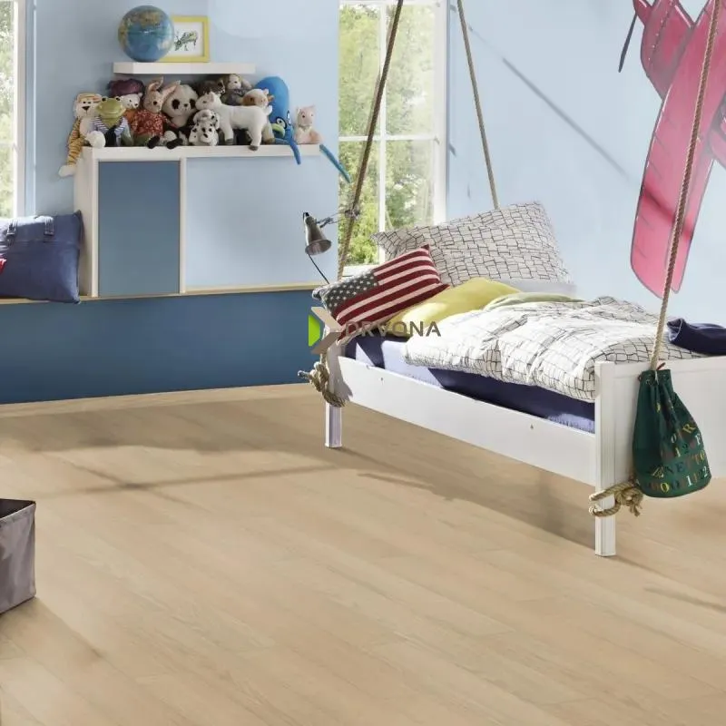LAMINAT  8mm/Kl.32 SUPER NATURAL CLASSIC PURE+ K641 HRAST SHERIDAN p=2,260 m2 