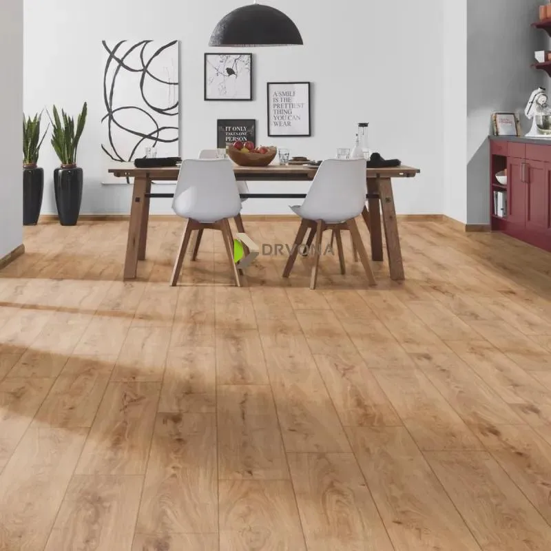 LAMINAT  8mm/Kl.32 SUPER NATURAL CLASSIC PURE+ K468 HRAST GONDOLA p=2,260 m2 
