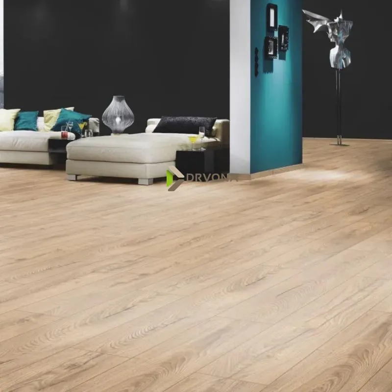 LAMINAT 10mm/Kl.33 ATLANTIC MO.RE PURE+ K477x HRAST NATURAL CARPENTER p=1,76 m2 