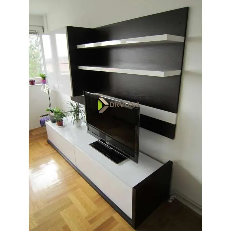 DNEVNI BORAVAK SHINE 