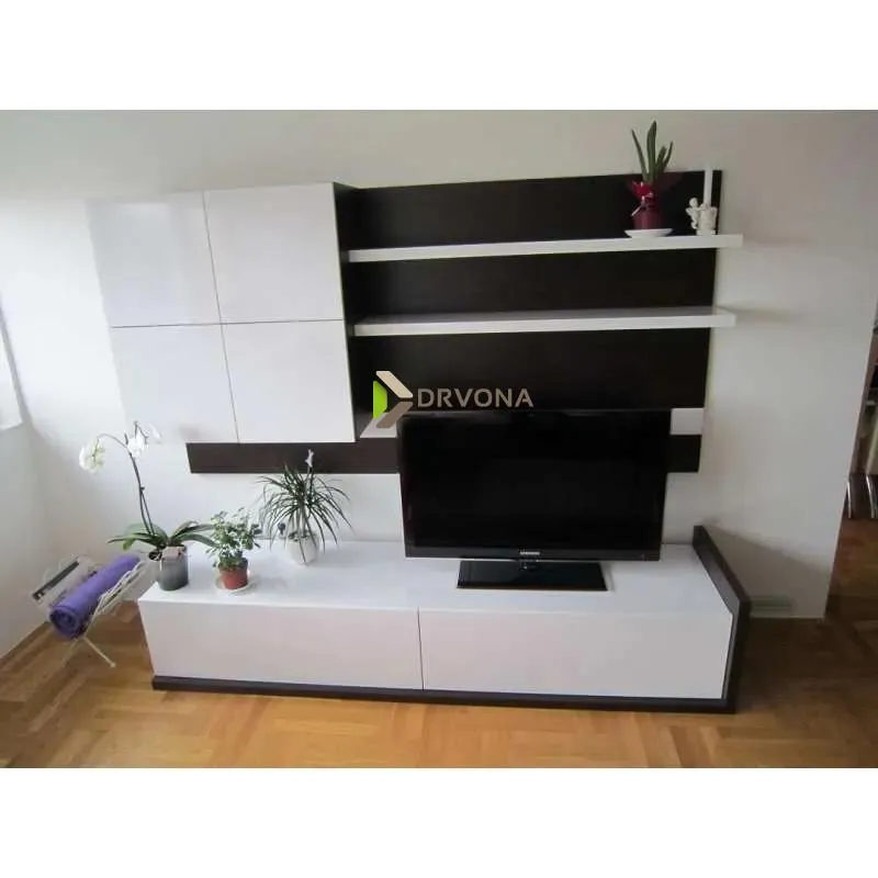 DNEVNI BORAVAK SHINE 