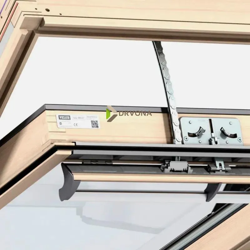 VELUX PREMIUM KROVNI PROZOR, BEZBOJNI LAK, SOLARNO NAPAJANJE, STAKLO 70 