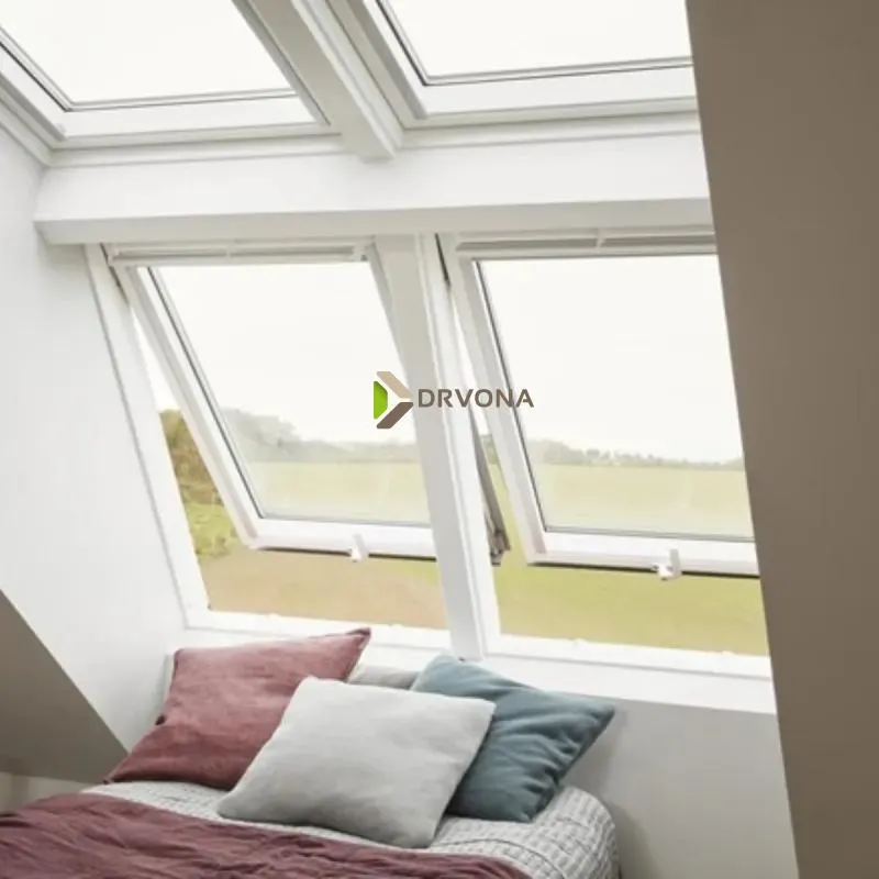 VELUX KROVNI PROZOR, BIJELI POLIURETAN, DVOSTRUKI OVJES, DONJA RUČKA, STAKLO 68 