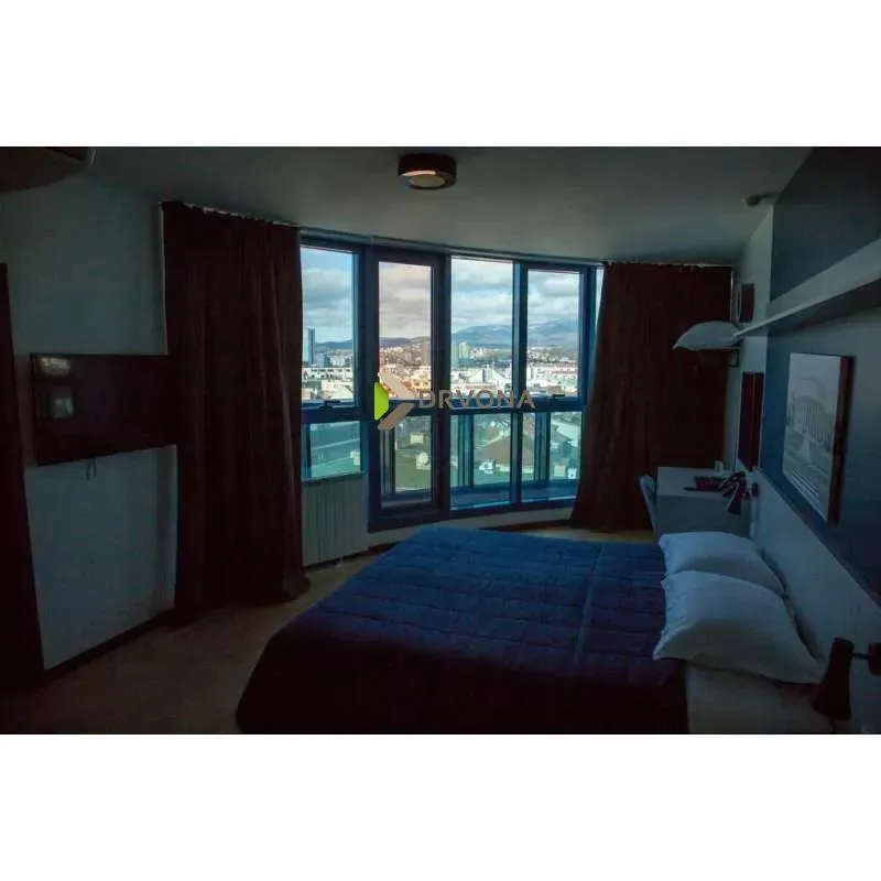 HOTEL BLUE 