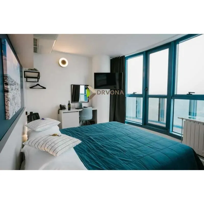 HOTEL BLUE 