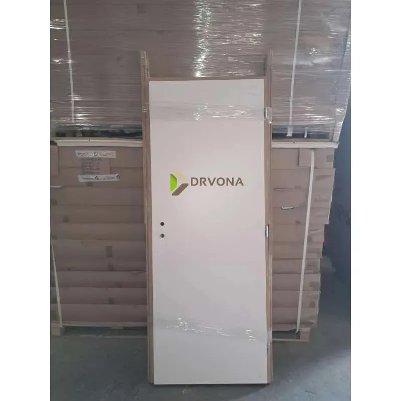 INVADO KOMPLET KRILO OŠTEĆENO+DOVRATIK D9+POKROVNE