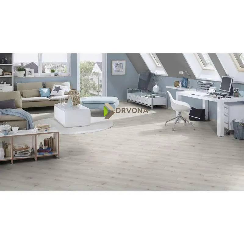 LAMINAT 14mm/Kl.33 TITAN V FUGA 5953 HRAST CHANTILLY p=1,41 m2