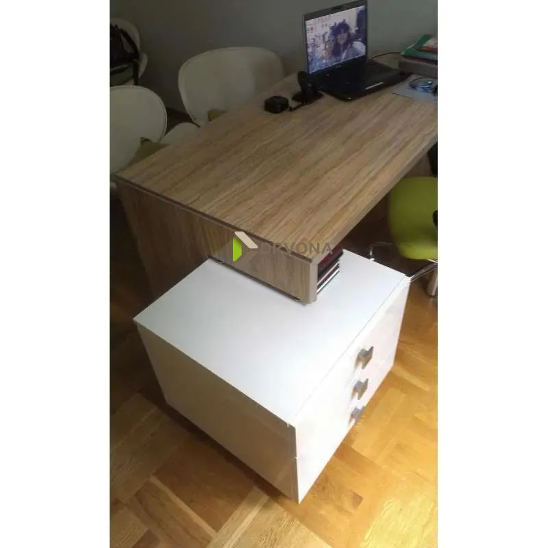 UREDSKI NAMJEŠTAJ 2