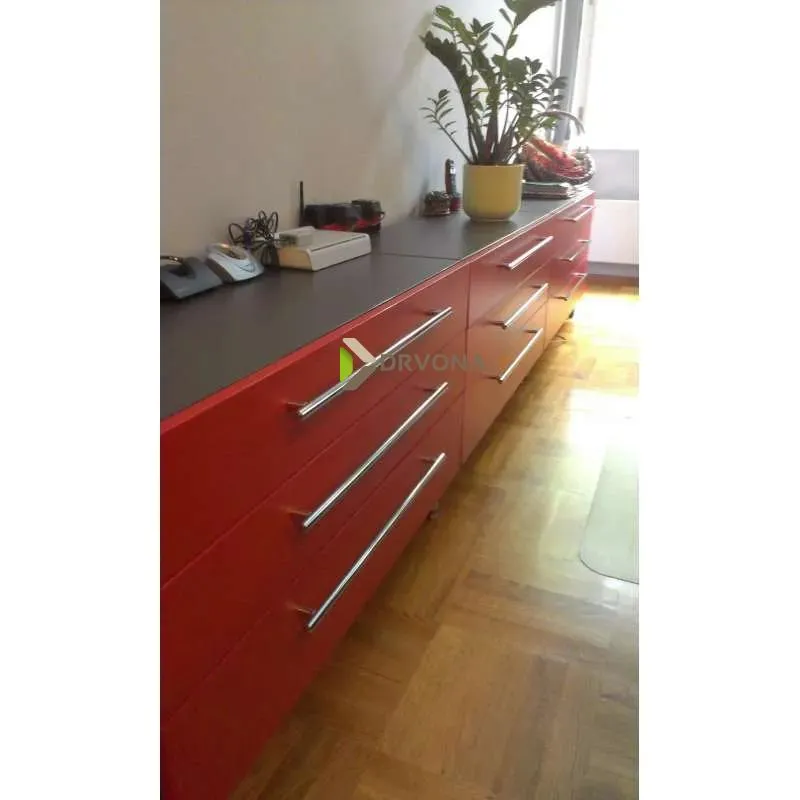 UREDSKI NAMJEŠTAJ 4 