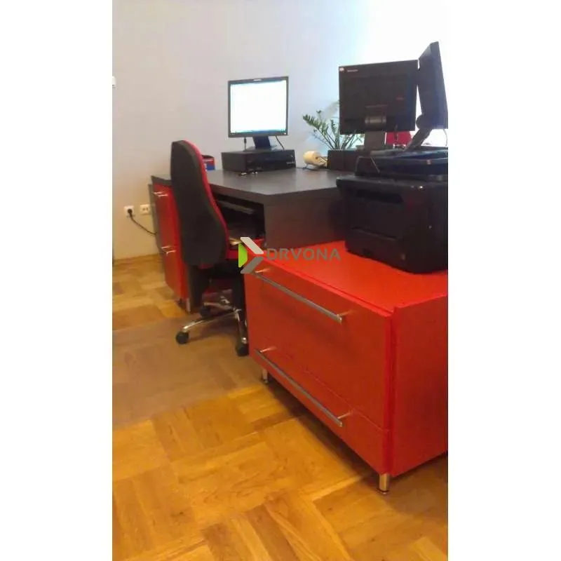 UREDSKI NAMJEŠTAJ 4 
