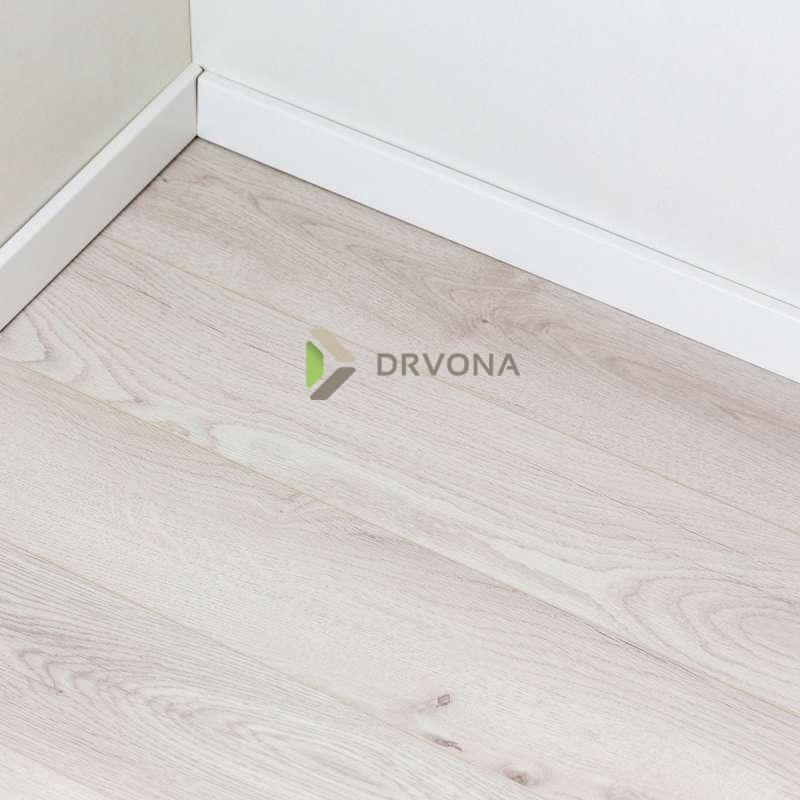 LAMINAT 10mm/Kl.32 VINTAGE CLASSIC V FUGA 5953 HRAST CHANTILLY p=1,727 m2