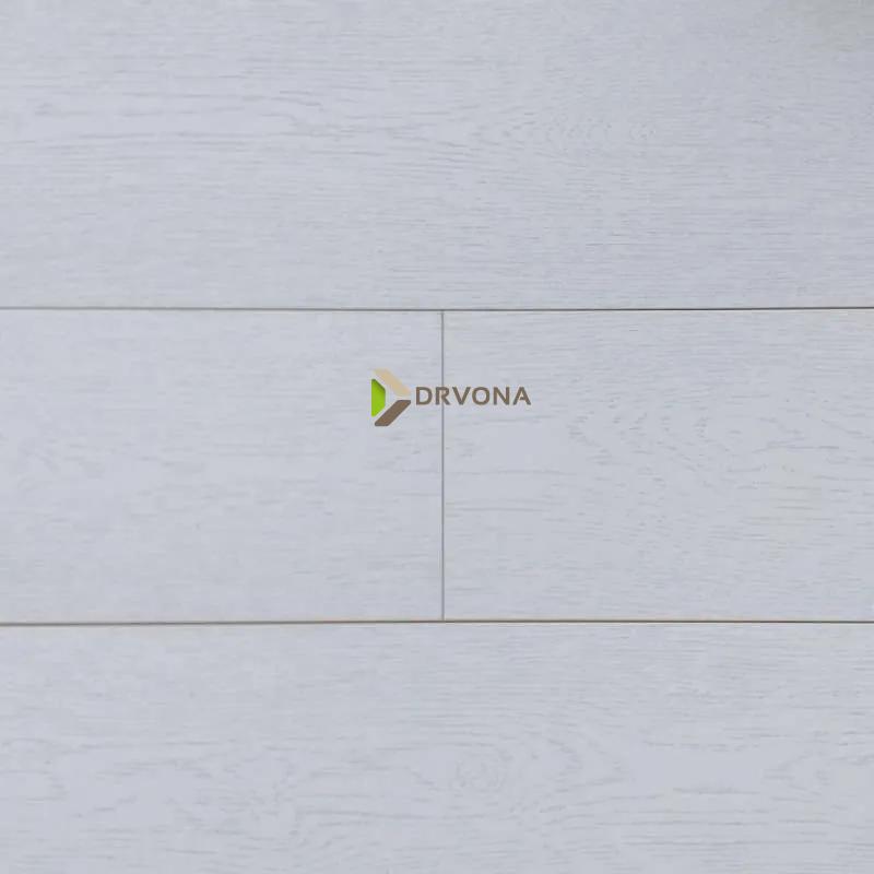 LAMINAT 7mm/Kl.32 LAMINATE 046x HRAST p=1,824 m2