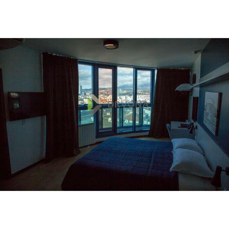 HOTEL BLUE