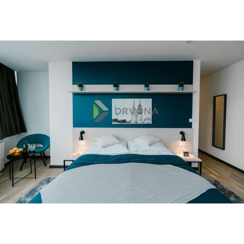 HOTEL BLUE